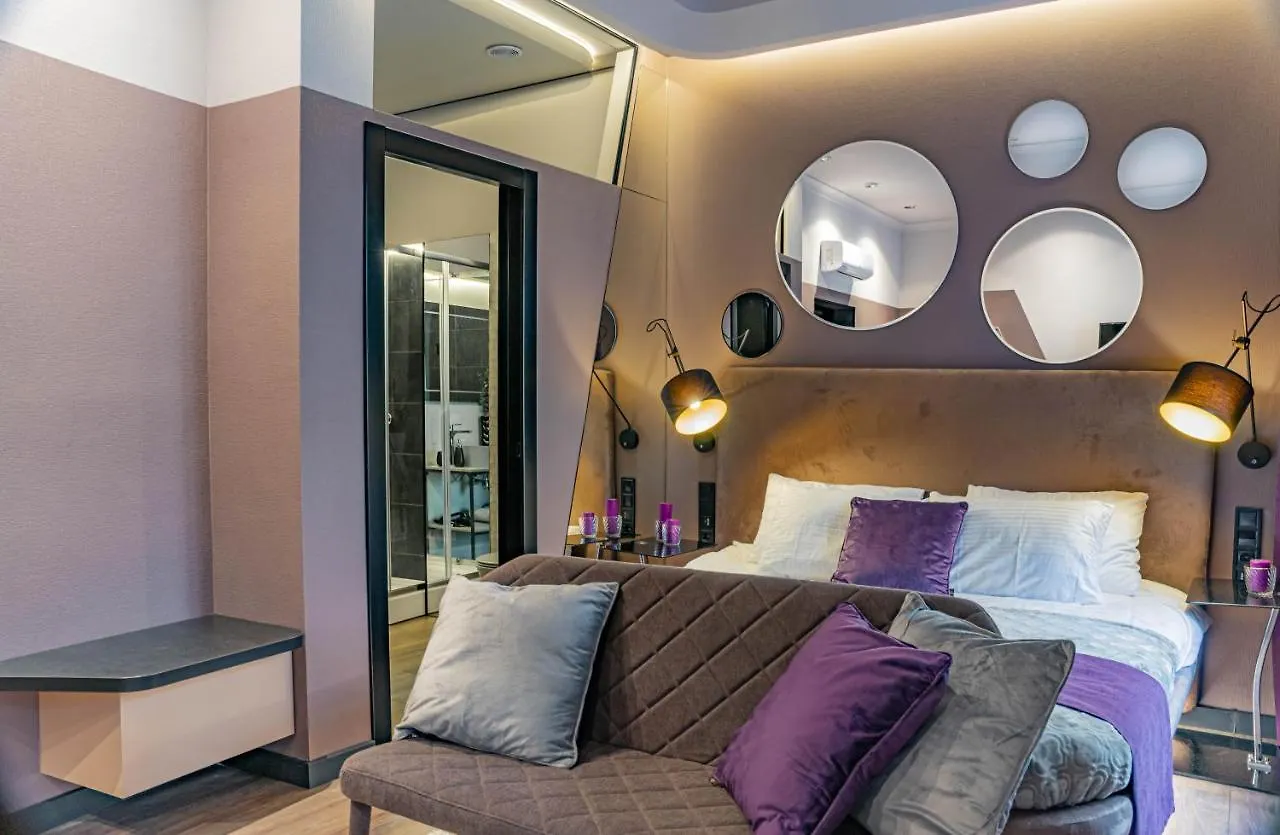 Luxury Upscale Apartments On 18 M Zhitomirska Kyiv 0*,