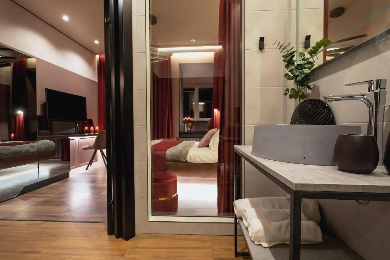 Luxury Upscale Apartments On 18 M Zhitomirska Kyiv Ukraine